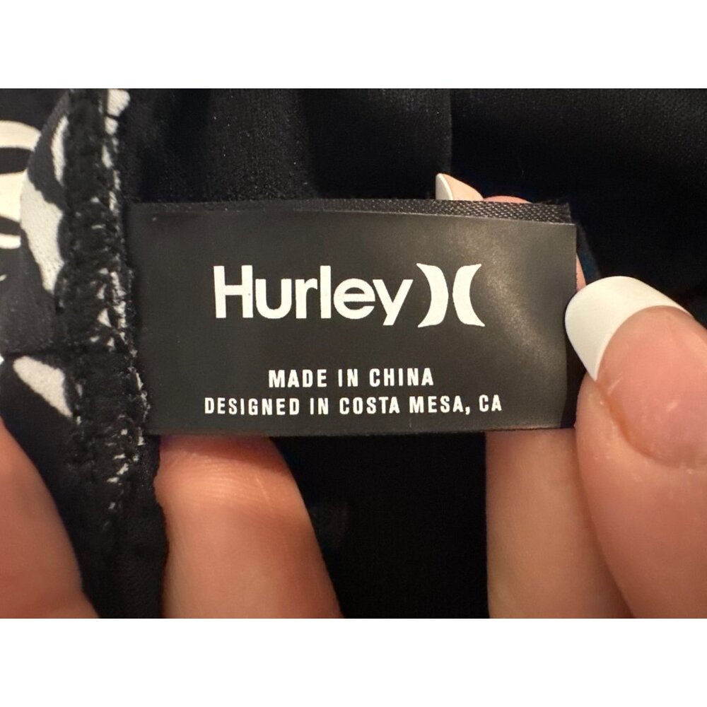 Hurley Womens Swimsuit Sz L Black/White Floral Tropical Hawaiian Beachy 1-Piece - Picture 4 of 11